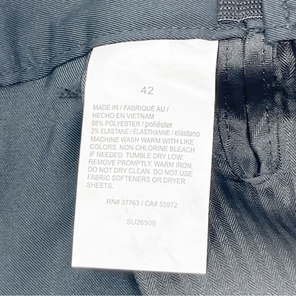 SAVANE Women’s Black Stretch Microfiber Wrinkle Free Extender Waist Short 42 - Picture 5 of 8